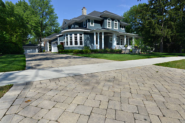 Best Driveway Pavers Near Me  in Belle, MO